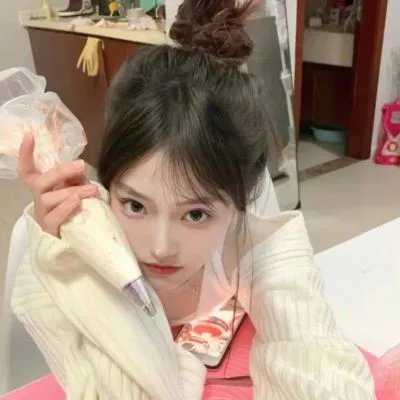两个人一双手